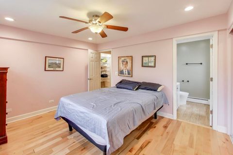 Tiny photo for 1615 W Howard Street #303, Evanston, IL 60202 (MLS # 12470579)