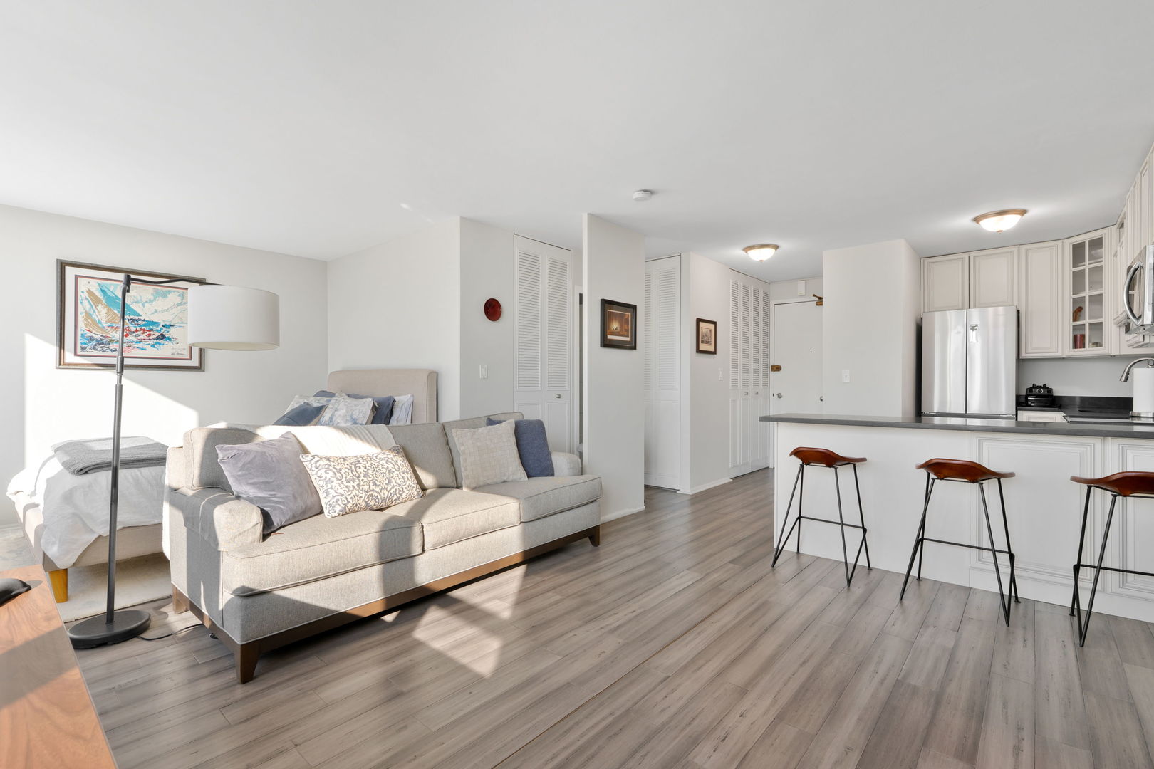 4250 N Marine Drive 1712