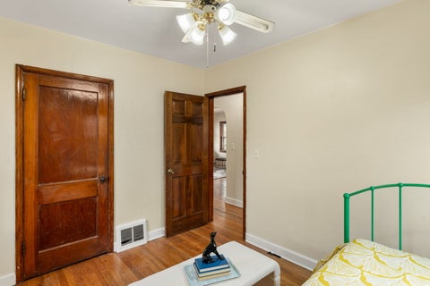 Tiny photo for 342 W 29th Street, Davenport, IA 52803 (MLS # 12780610)