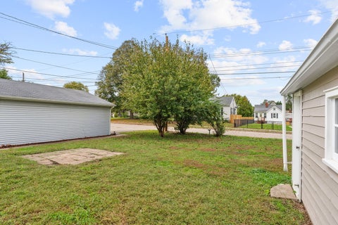 Tiny photo for 342 W 29th Street, Davenport, IA 52803 (MLS # 12780610)