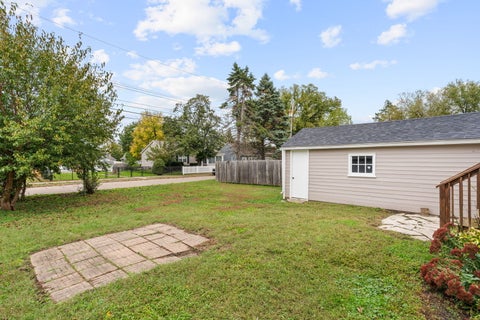 Tiny photo for 342 W 29th Street, Davenport, IA 52803 (MLS # 12780610)