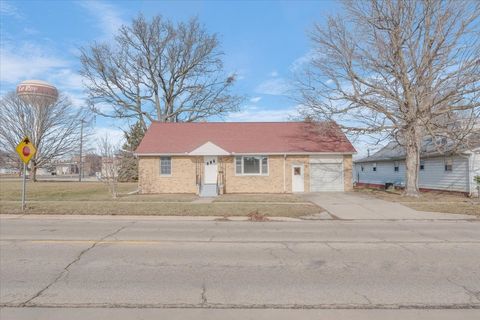 Photo of 306 E Cedar Street, Leroy, IL 61752 (MLS # 12542285)