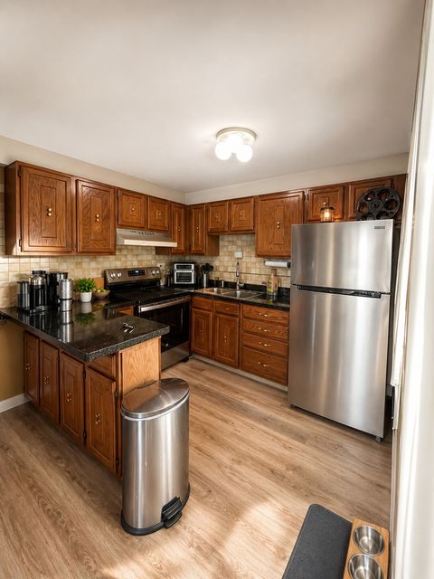 Tiny photo for 4436 ARBOR Circle #3, Downers Grove, IL 60515 (MLS # 12624262)
