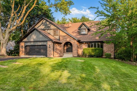 5N683 Ravine Drive St. Charles IL 60175