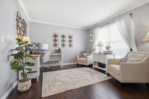 Tiny photo for 22 Long Cove Court, Bloomington, IL 61704 (MLS # 12605977)