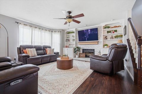 Tiny photo for 22 Long Cove Court, Bloomington, IL 61704 (MLS # 12605977)