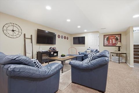 Tiny photo for 22 Long Cove Court, Bloomington, IL 61704 (MLS # 12605977)