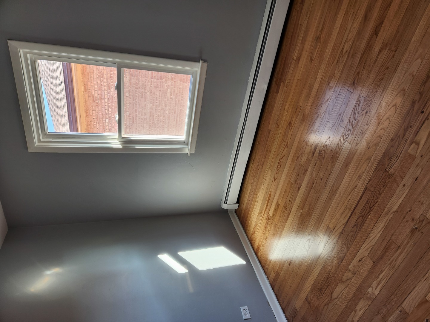 Maywood, Illinois 60153, United States, 3 Bedrooms Bedrooms, ,1 BathroomBathrooms,Residential,Active,214477