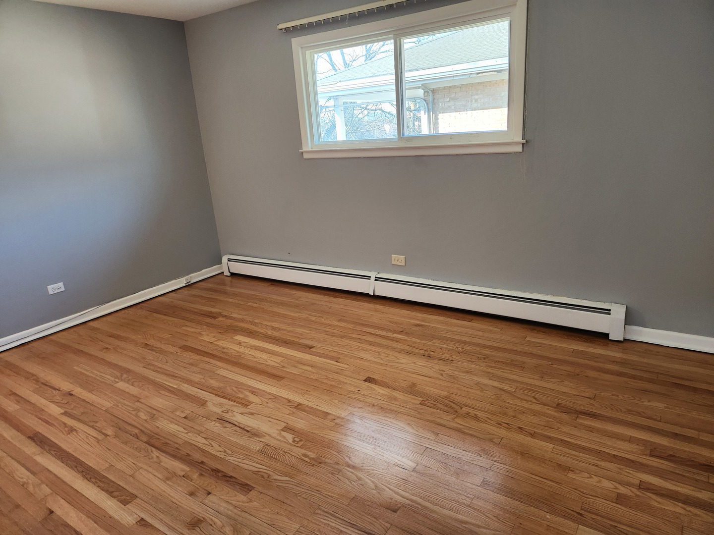 Maywood, Illinois 60153, United States, 3 Bedrooms Bedrooms, ,1 BathroomBathrooms,Residential,Active,214477