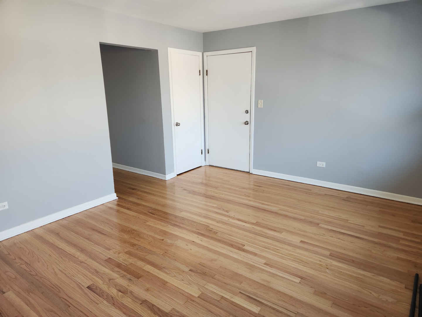 Maywood, Illinois 60153, United States, 3 Bedrooms Bedrooms, ,1 BathroomBathrooms,Residential,Active,214477