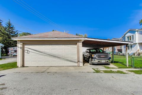 Tiny photo for 5916 N Avondale Avenue, Chicago, IL 60631 (MLS # 12524074)