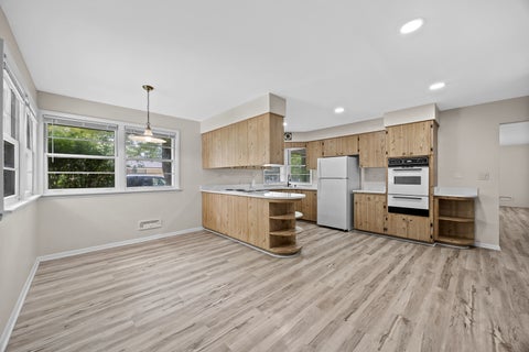Tiny photo for 16371 Evans Avenue, South Holland, IL 60473 (MLS # 12703031)