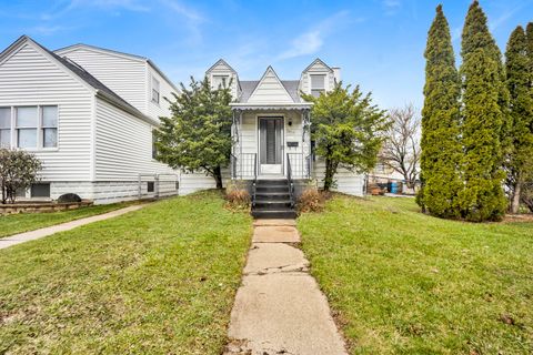Photo of 3454 N Ottawa Avenue N, Chicago, IL 60634 (MLS # 12610388)