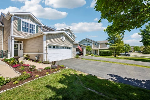 Tiny photo for 1496 W Remington Lane #1496, Round Lake, IL 60073 (MLS # 12649858)
