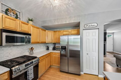 Tiny photo for 1496 W Remington Lane #1496, Round Lake, IL 60073 (MLS # 12649858)