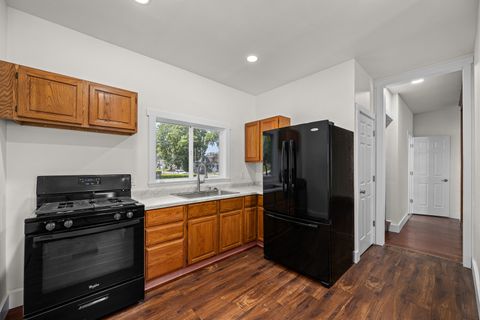 Tiny photo for 204 15th Avenue, East Moline, IL 61244 (MLS # 12661477)