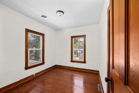 Tiny photo for 204 15th Avenue, East Moline, IL 61244 (MLS # 12661477)