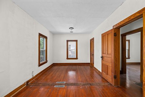 Tiny photo for 204 15th Avenue, East Moline, IL 61244 (MLS # 12661477)