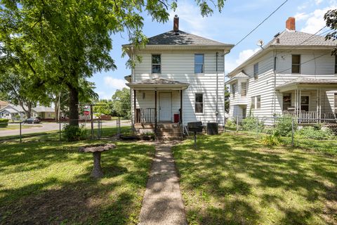 Tiny photo for 204 15th Avenue, East Moline, IL 61244 (MLS # 12661477)