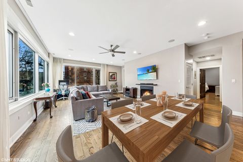Tiny photo for 3255 N Paulina Street #2B, Chicago, IL 60657 (MLS # 12463473)