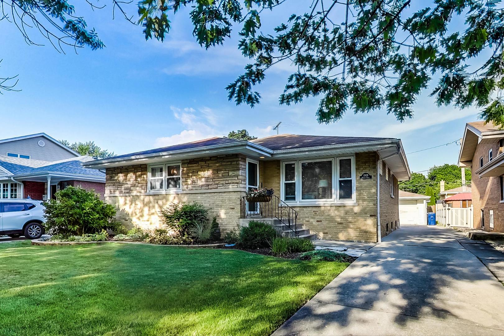 Photo 1 of 42 — 1009 FOREST Road, La Grange Park, IL 60526