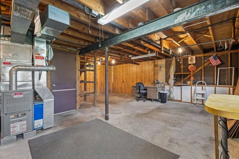 Tiny photo for 15719 Kenwood Avenue, South Holland, IL 60473 (MLS # 12732960)