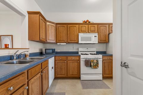 Tiny photo for 1926 S Prairie Winds Drive #0, Urbana, IL 61802 (MLS # 12473602)