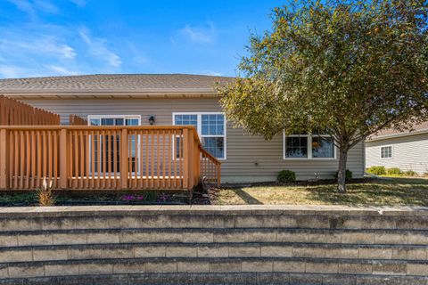 Tiny photo for 1926 S Prairie Winds Drive #0, Urbana, IL 61802 (MLS # 12473602)