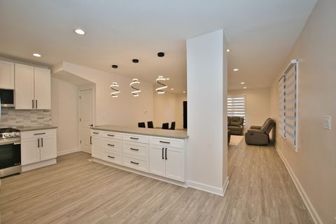 Tiny photo for Chicago, IL 60630 (MLS # 12505004)