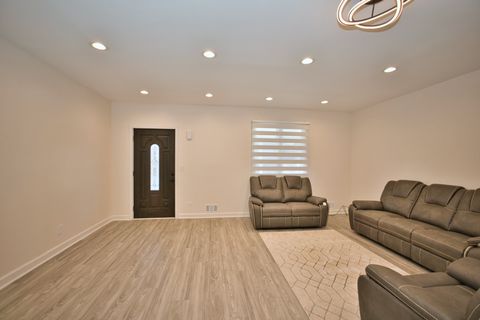 Tiny photo for Chicago, IL 60630 (MLS # 12505004)