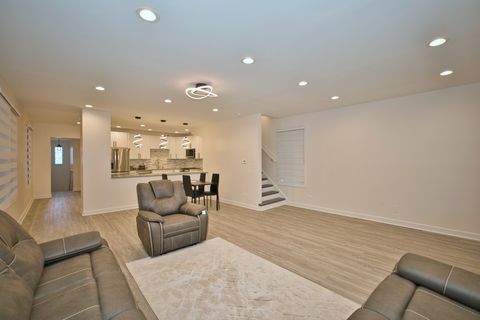 Tiny photo for Chicago, IL 60630 (MLS # 12505004)