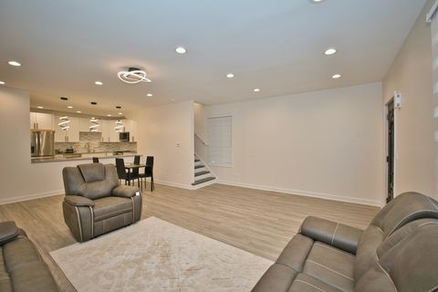 Tiny photo for Chicago, IL 60630 (MLS # 12505004)