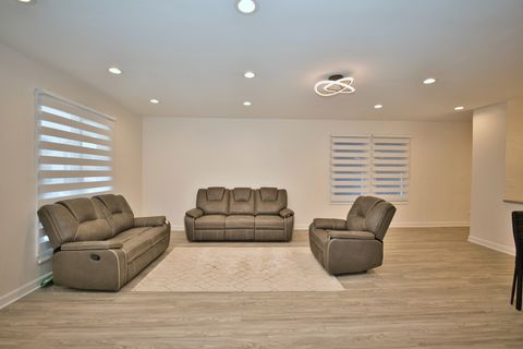 Tiny photo for Chicago, IL 60630 (MLS # 12505004)