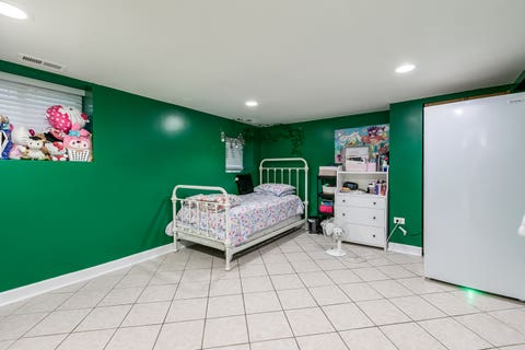 Tiny photo for 4958 N KEELER Avenue, Chicago, IL 60630 (MLS # 12660072)