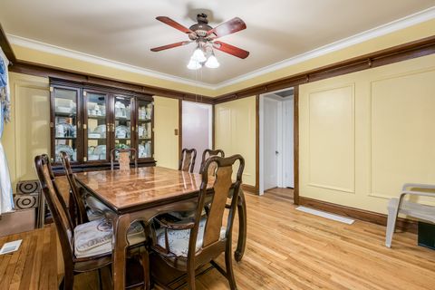 Tiny photo for 4958 N KEELER Avenue, Chicago, IL 60630 (MLS # 12660072)