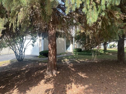Tiny photo for 1464 Division Court, St. Charles, IL 60174 (MLS # 12485596)