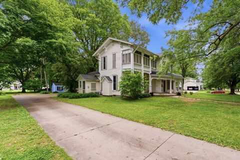 Tiny photo for 708 S College Avenue, Aledo, IL 61231 (MLS # 12671392)