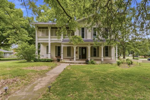 Photo of 708 S College Avenue, Aledo, IL 61231 (MLS # 12671392)