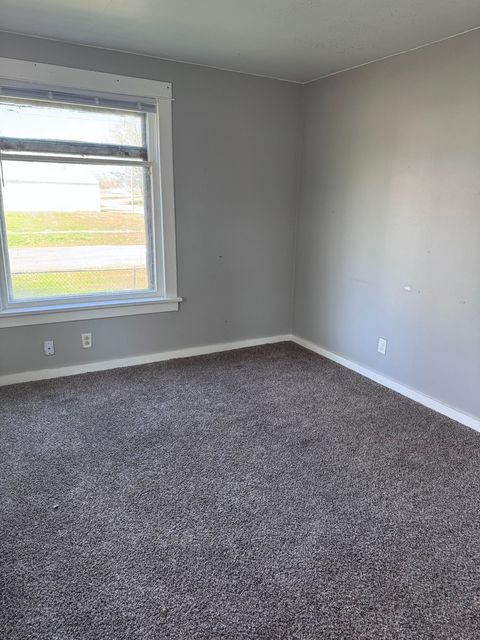 Tiny photo for 604 W 2ND Avenue, Milan, IL 61264 (MLS # 12621218)