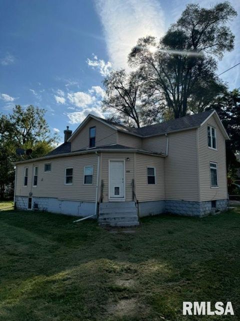 Photo of 604 W 2ND Avenue, Milan, IL 61264 (MLS # 12621218)