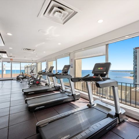 Tiny photo for 6171 N Sheridan Road #2512, Chicago, IL 60660 (MLS # 12625529)