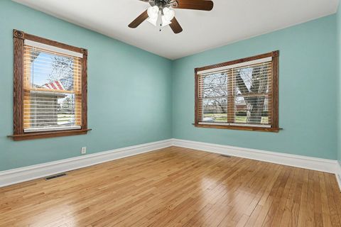 Tiny photo for 11231 S Worth Avenue, Worth, IL 60482 (MLS # 12607630)