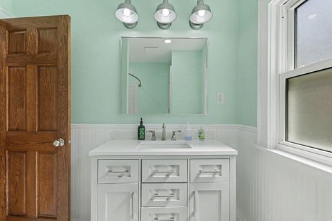 Tiny photo for 11231 S Worth Avenue, Worth, IL 60482 (MLS # 12607630)