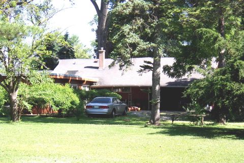 A home in Northbrook