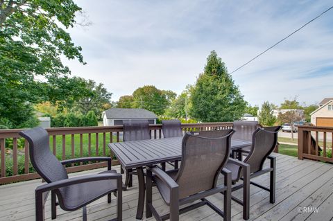 Tiny photo for 430 N Maple Street, Itasca, IL 60143 (MLS # 12486818)