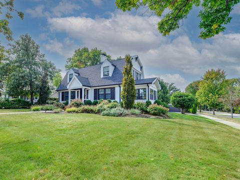 Tiny photo for 430 N Maple Street, Itasca, IL 60143 (MLS # 12486818)