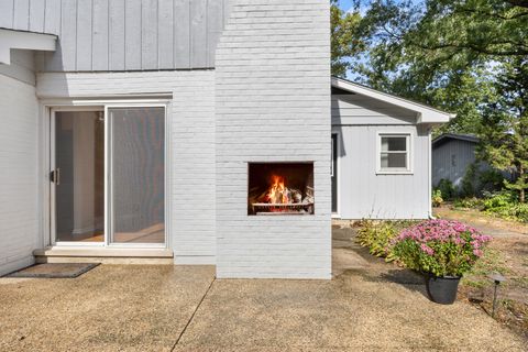 Tiny photo for 721 Concord Lane, Barrington, IL 60010 (MLS # 12497425)