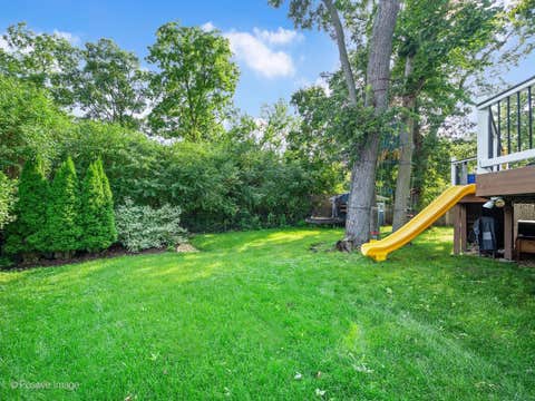 Tiny photo for 1250 W Thomas Road, Wheaton, IL 60187 (MLS # 12731552)