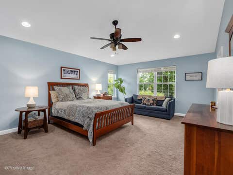 Tiny photo for 1250 W Thomas Road, Wheaton, IL 60187 (MLS # 12731552)