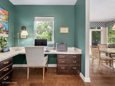 Tiny photo for 1250 W Thomas Road, Wheaton, IL 60187 (MLS # 12731552)